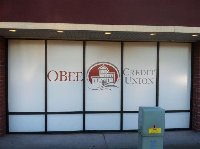 O Bee Credit Union window signage